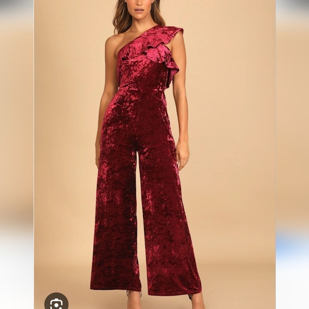 Lulus Certified Icon Burgundy Crushed Velvet One Shoulder Jumpsuit Size Medium N
